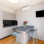 Oleandar Apartman *