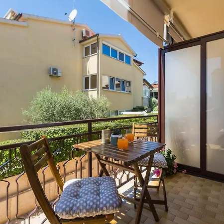 Apartman Oleandar *